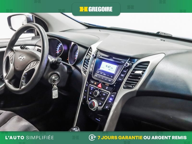 2017 Hyundai Elantra Blue Laval - photo #28