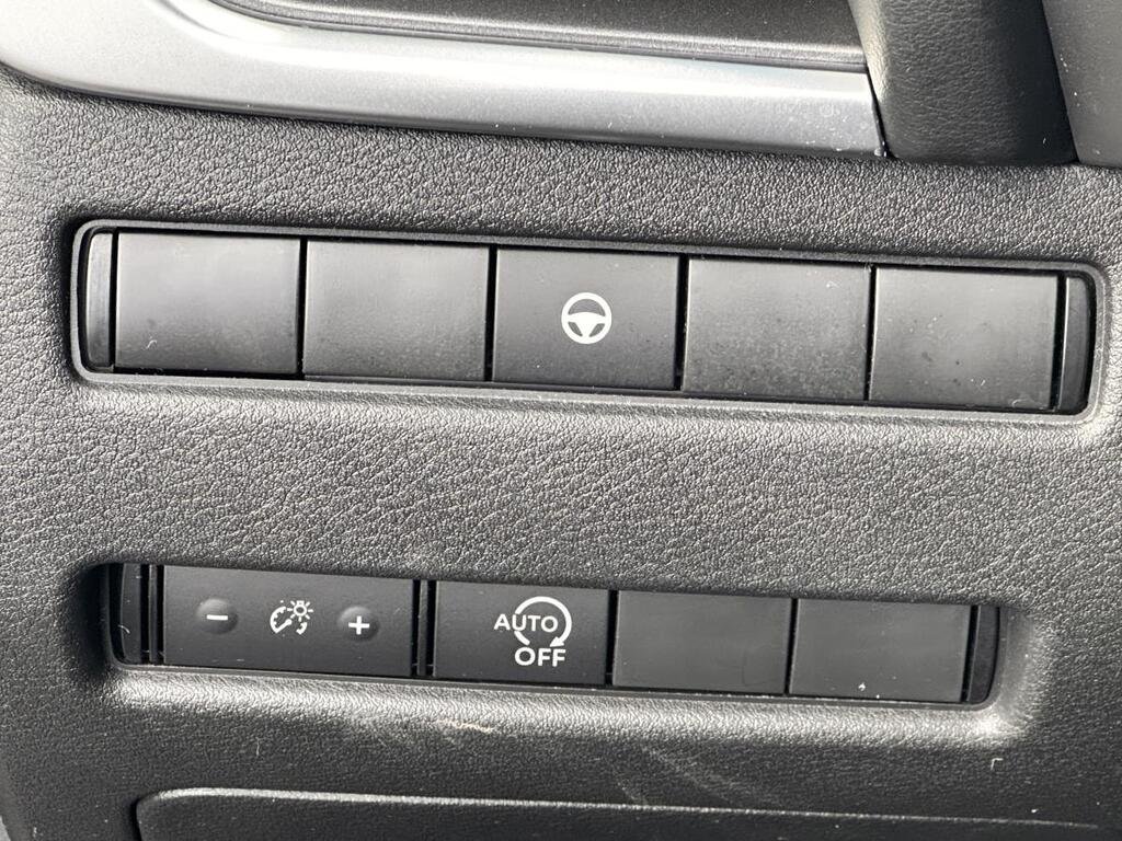 Nissan Rogue 2023 Gris Saint-Basile-le-Grand - photo #21