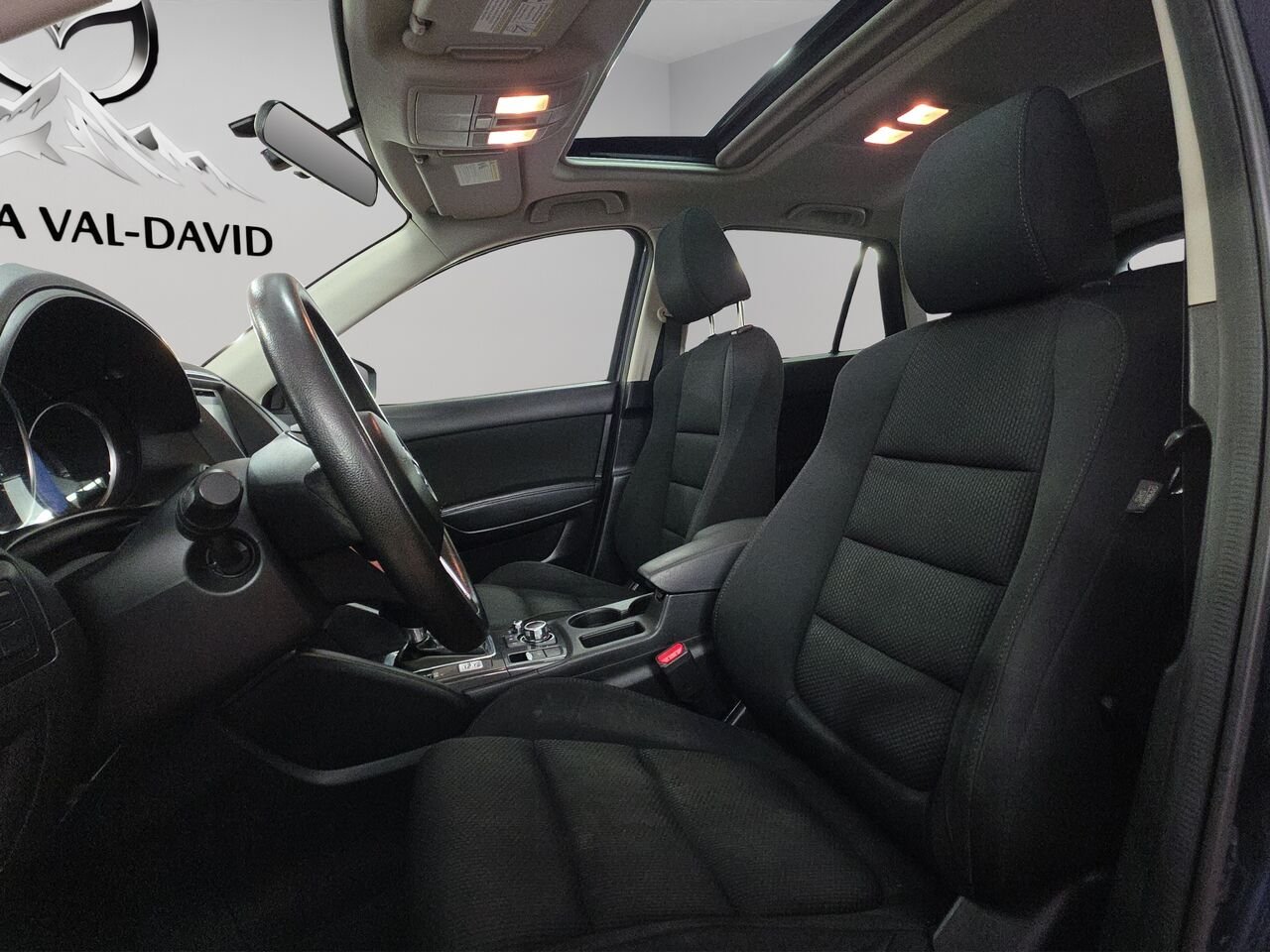 2016 Mazda CX-5 Traction intégrale, 4 portes, boîte automatique, GS, Toit ouvrant, commande audio au volant, Blue Val-David - photo #6