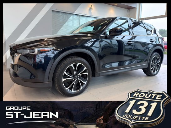 2022 Mazda CX-5 2022 Black