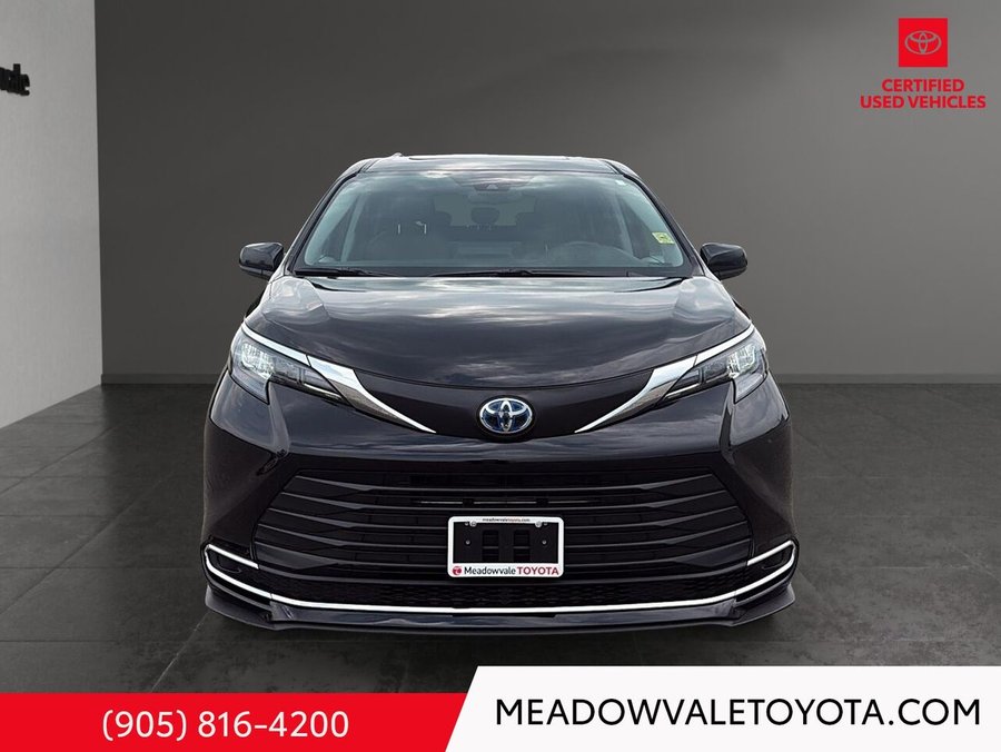 2024 Toyota Sienna 2024 Midnight Black Metallic