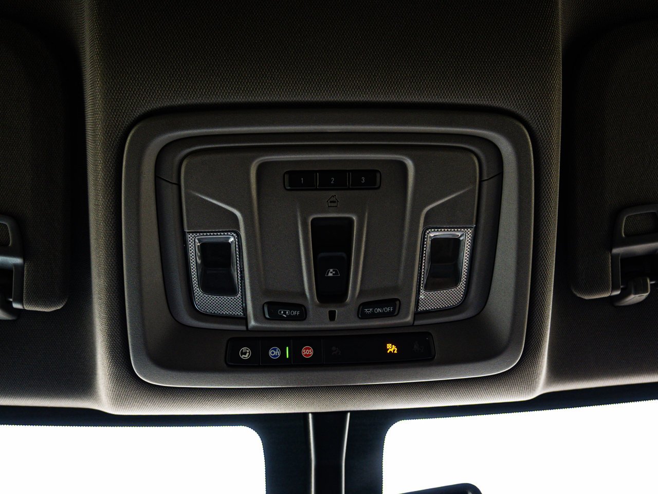 2020 Chevrolet Silverado 3500HD 4WD Crew Cab 159 LT Blue Sherwood Park - photo #25