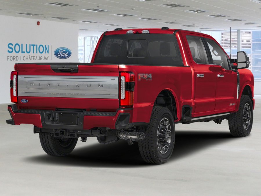 Ford Super Duty F-250 SRW 2026 Rouge rubis métallisé teinté verni