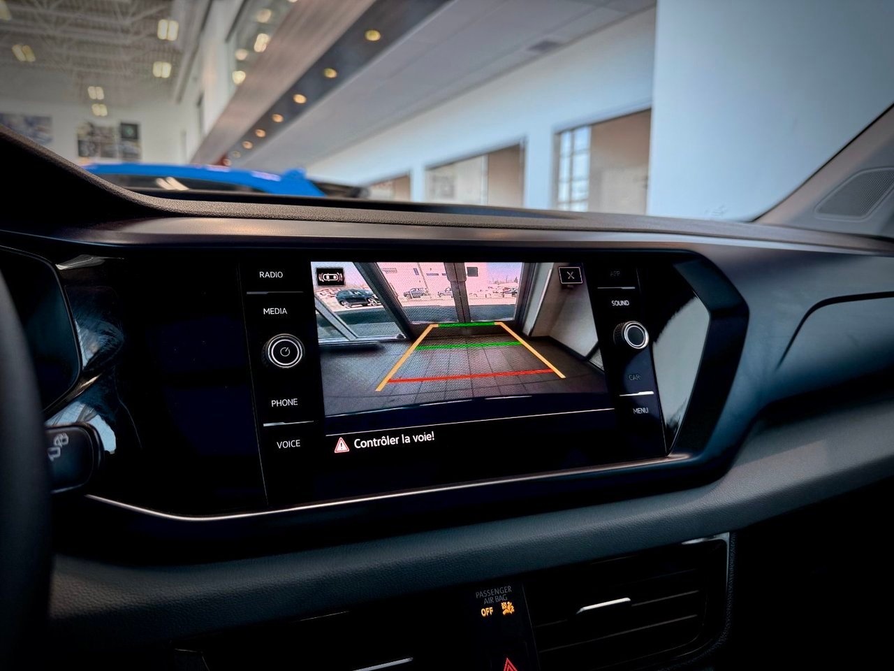 Volkswagen Taos 2023 Bleu Notre-Dame-des-Prairies - photo #28