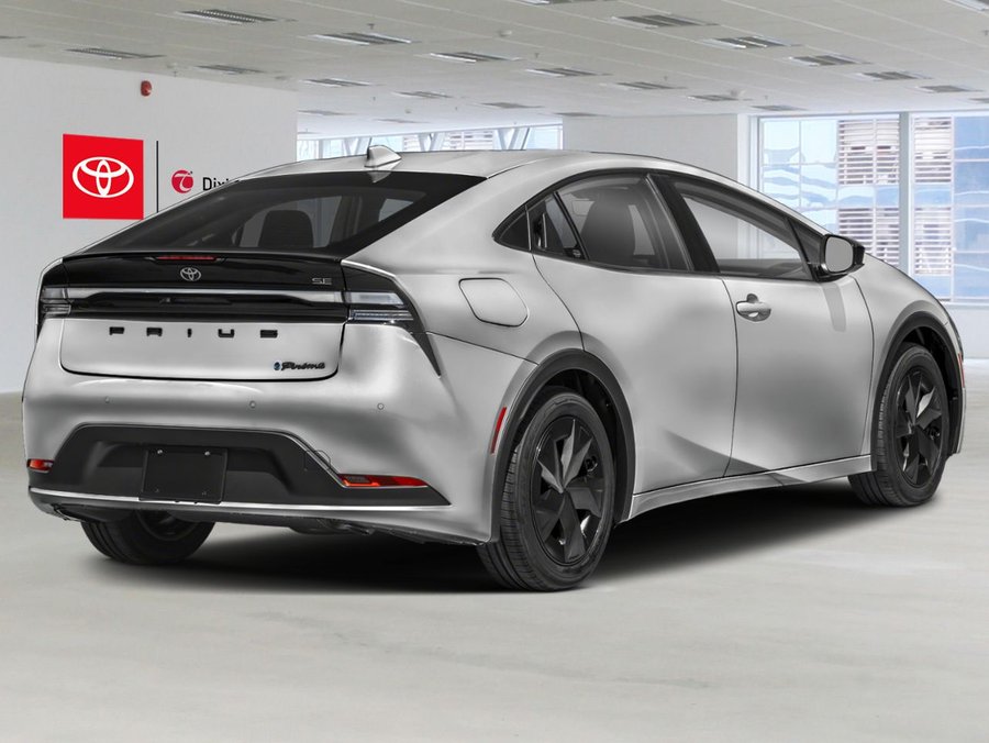 2026 Toyota Prius Plug-In Hybrid 2026 Cutting Edge Silver