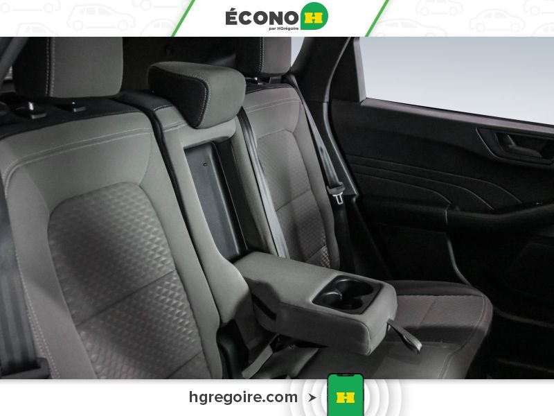 2022 Ford Escape Grey Laval - photo #22