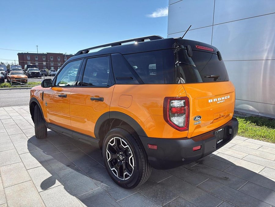 2026 Ford Bronco Sport 2026 Orange Fury Metallic Tri-Coat
