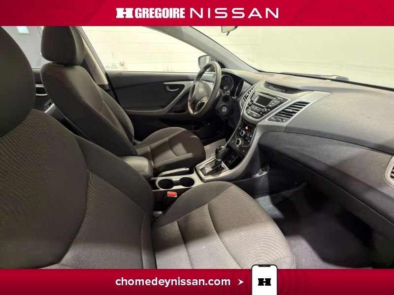 Hyundai Elantra 2016 Bleu Blainville - photo #22