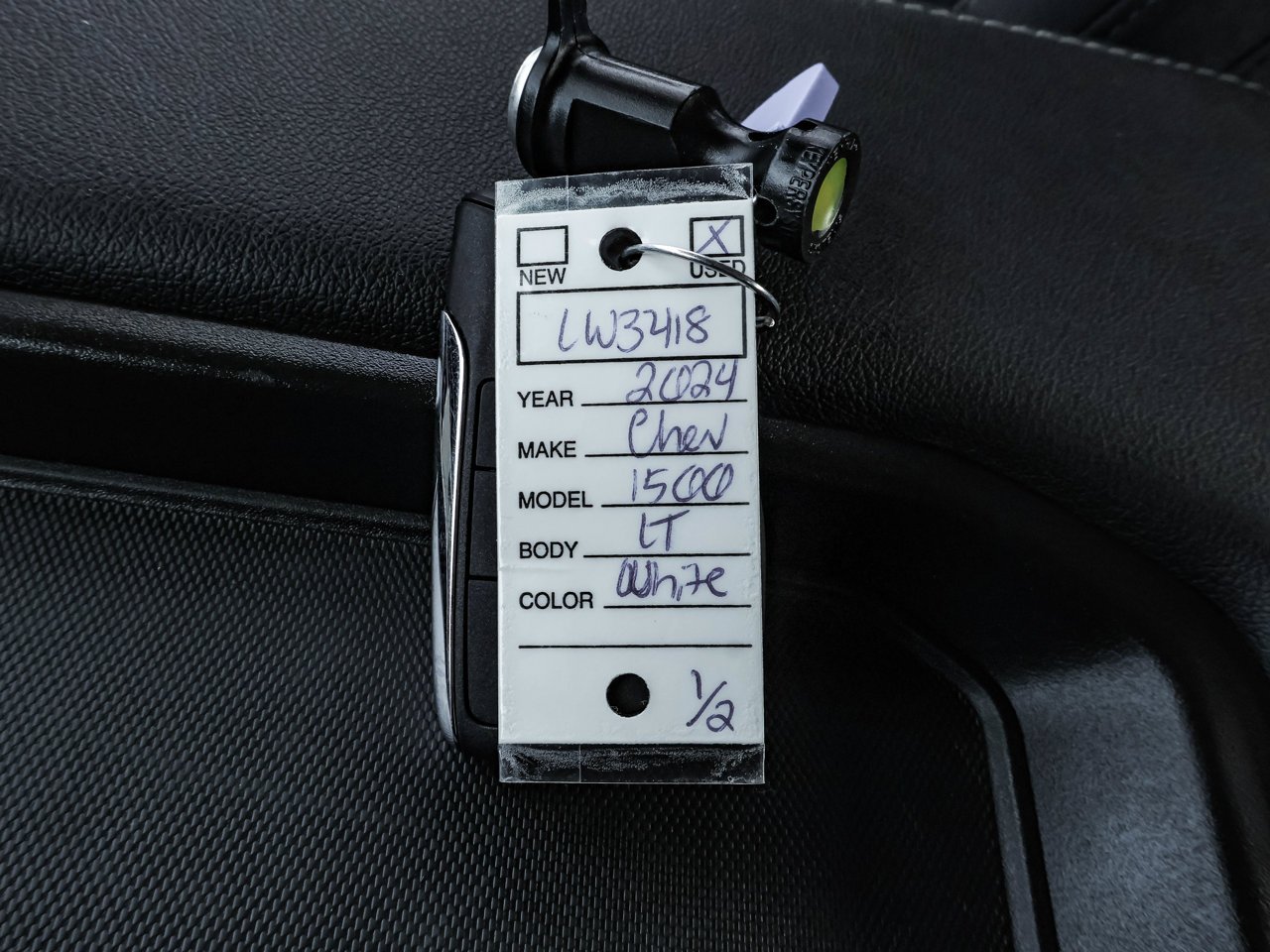 2024 Chevrolet Silverado 1500 4WD Crew Cab 147 LT White Sherwood Park - photo #30