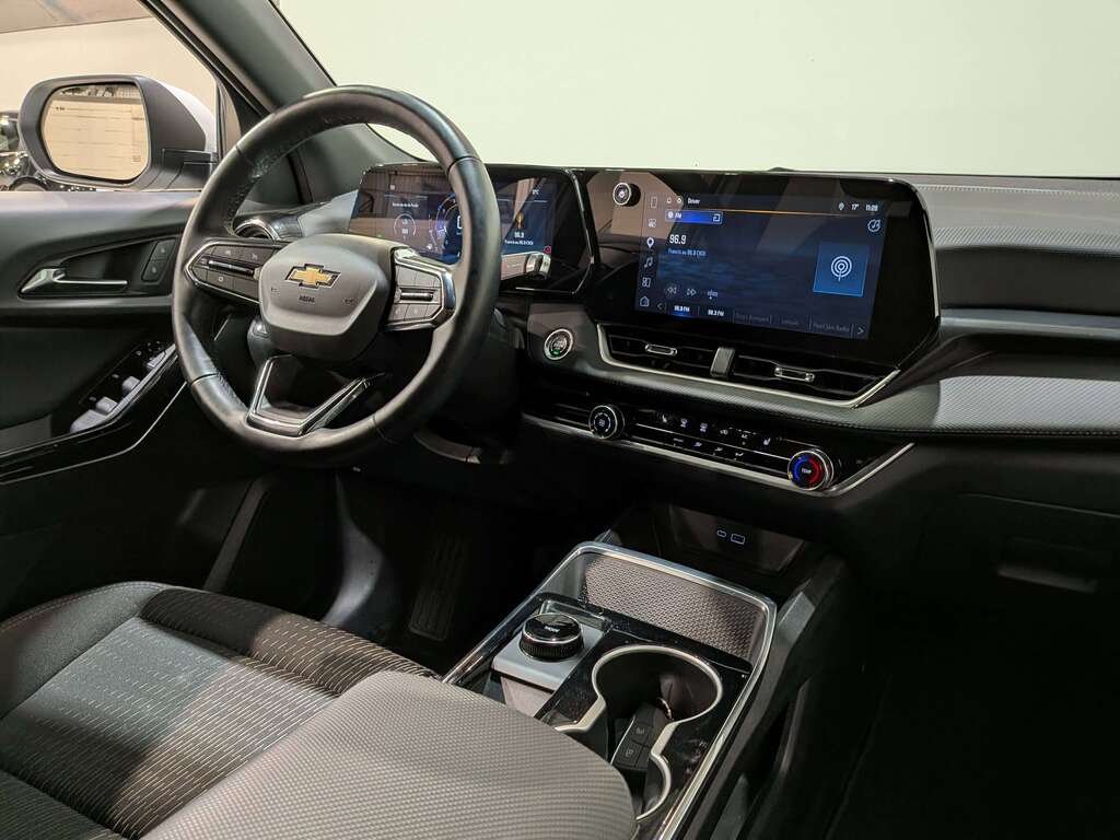 2026 Chevrolet Equinox AWD 4dr LT w/2LT White Val-David - photo #19