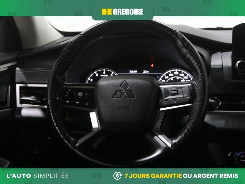 2022 Mitsubishi Outlander Blue Laval - photo #18