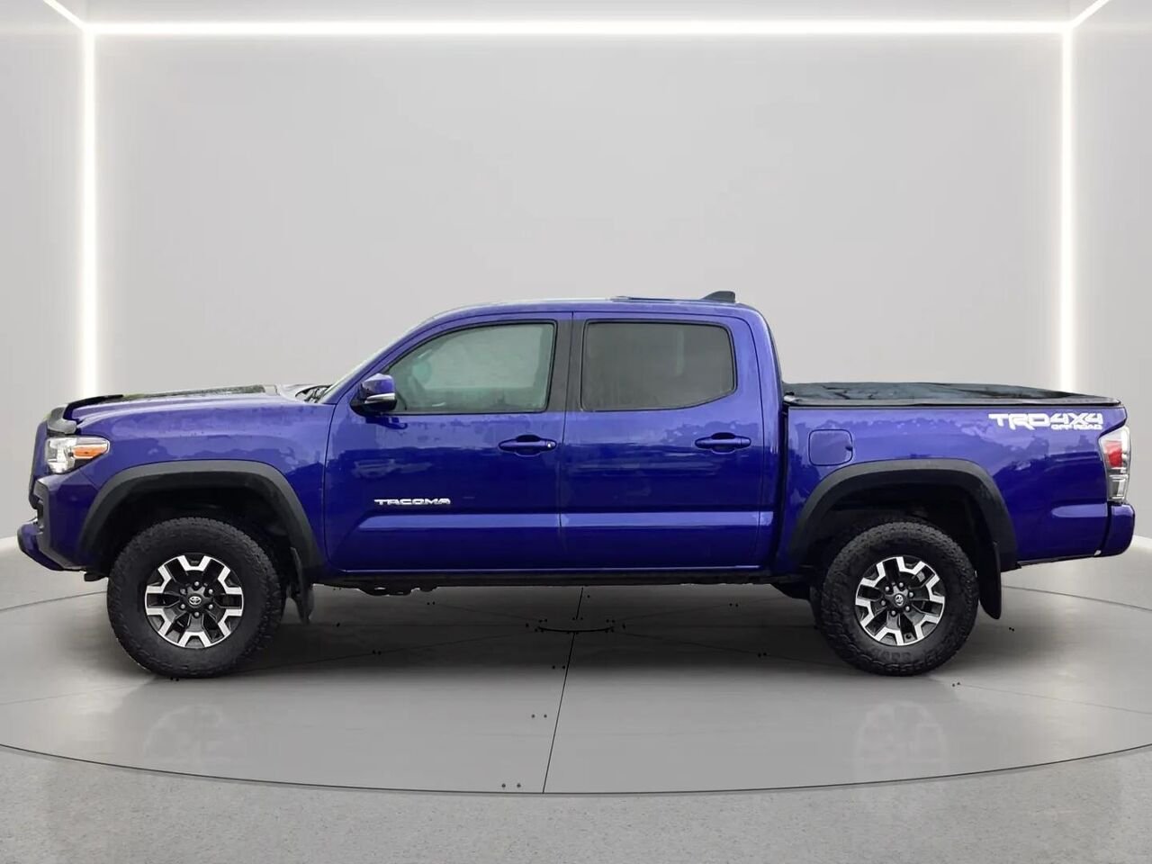 2023 Toyota Tacoma Blue Gatineau - photo #1