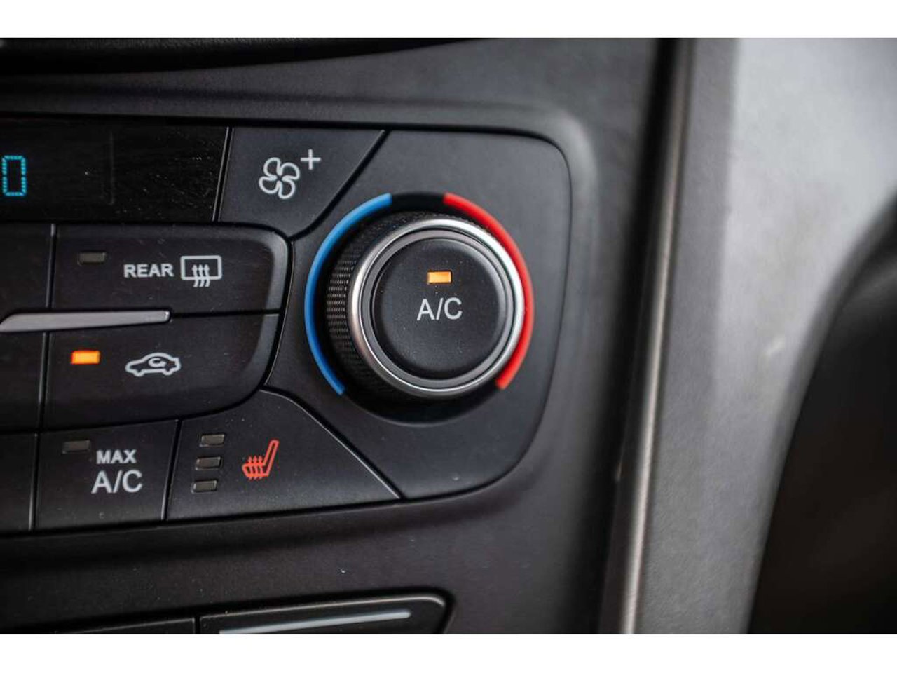 2018 Ford Escape gray Sainte-Julienne - photo #22