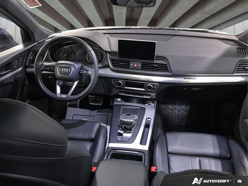 2018 Audi Q5 2600853A | Progressiv Blue Edmonton - photo #23