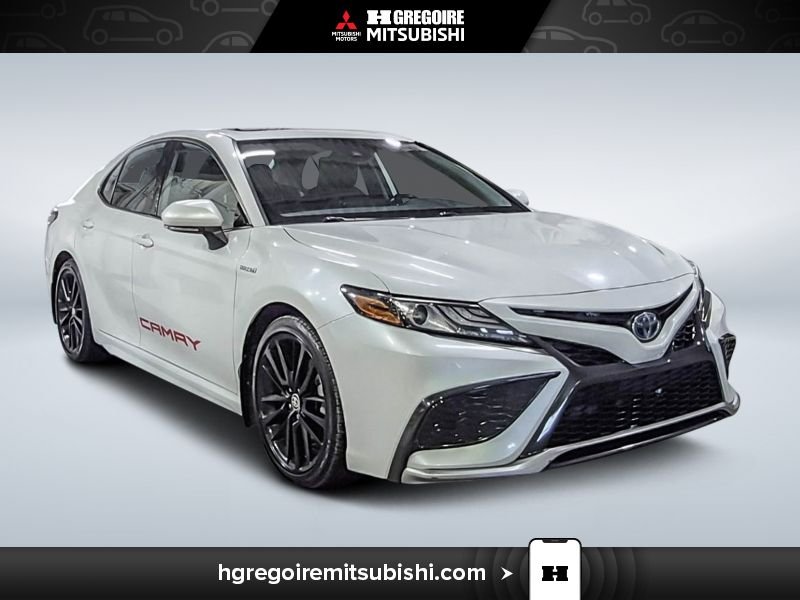 2021 Toyota Camry White Laval - photo #0