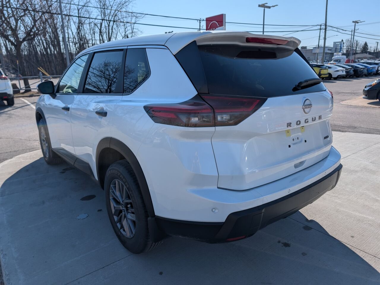2026 NISSAN Rogue ROGUE S Everest White Tricoat Pearl Châteauguay - photo #10