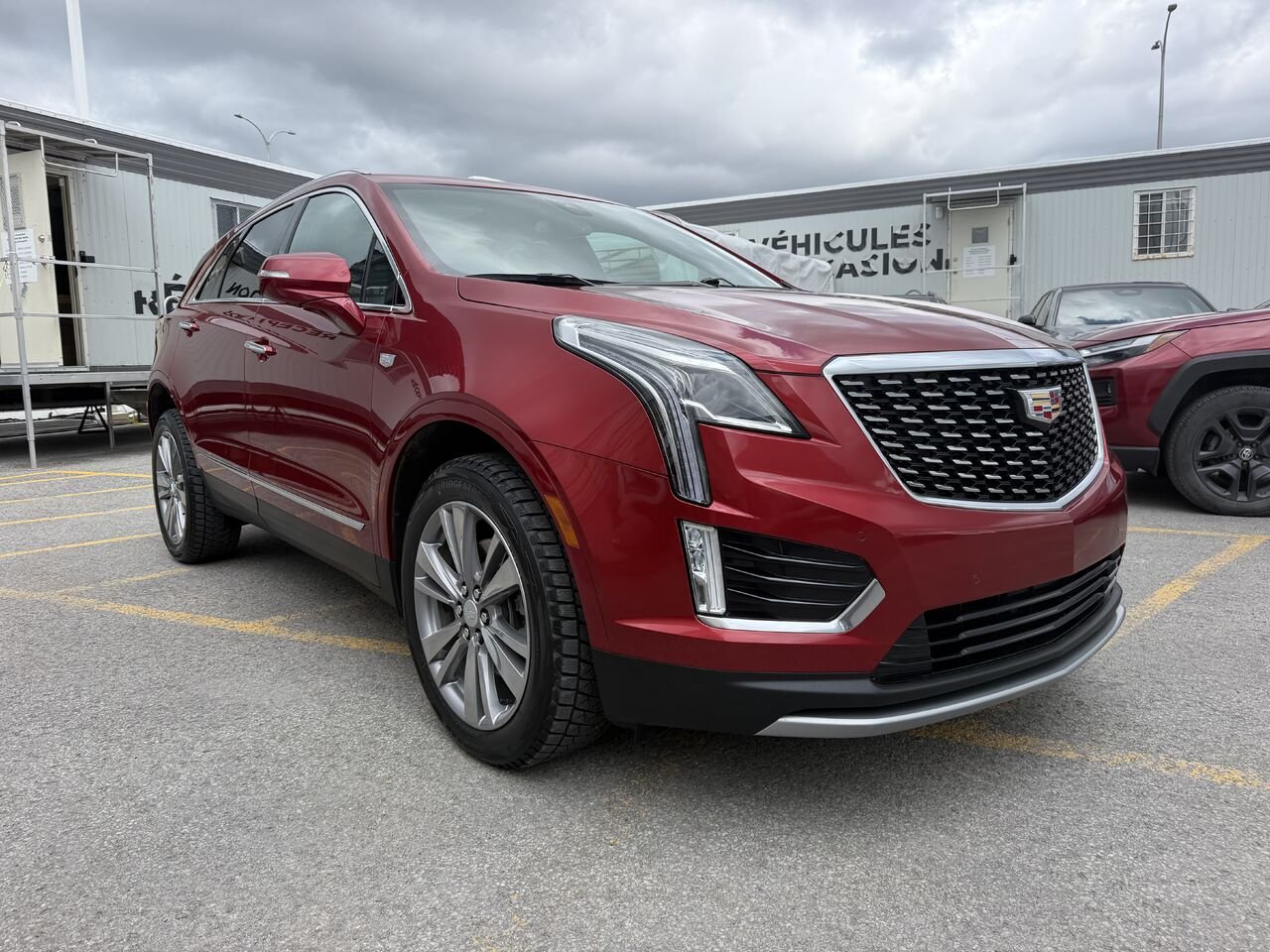 2024 Cadillac XT5 PREMIUM LUXURY FINANCEMENT À PARTIR 3.99% Red Laval - photo #8