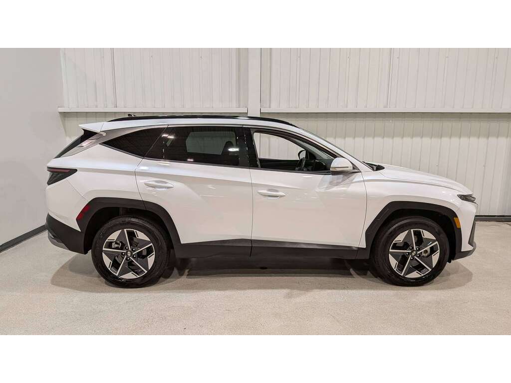 2025 Hyundai Tucson Preferred AWD w/Trend Pkg White Val-David - photo #7