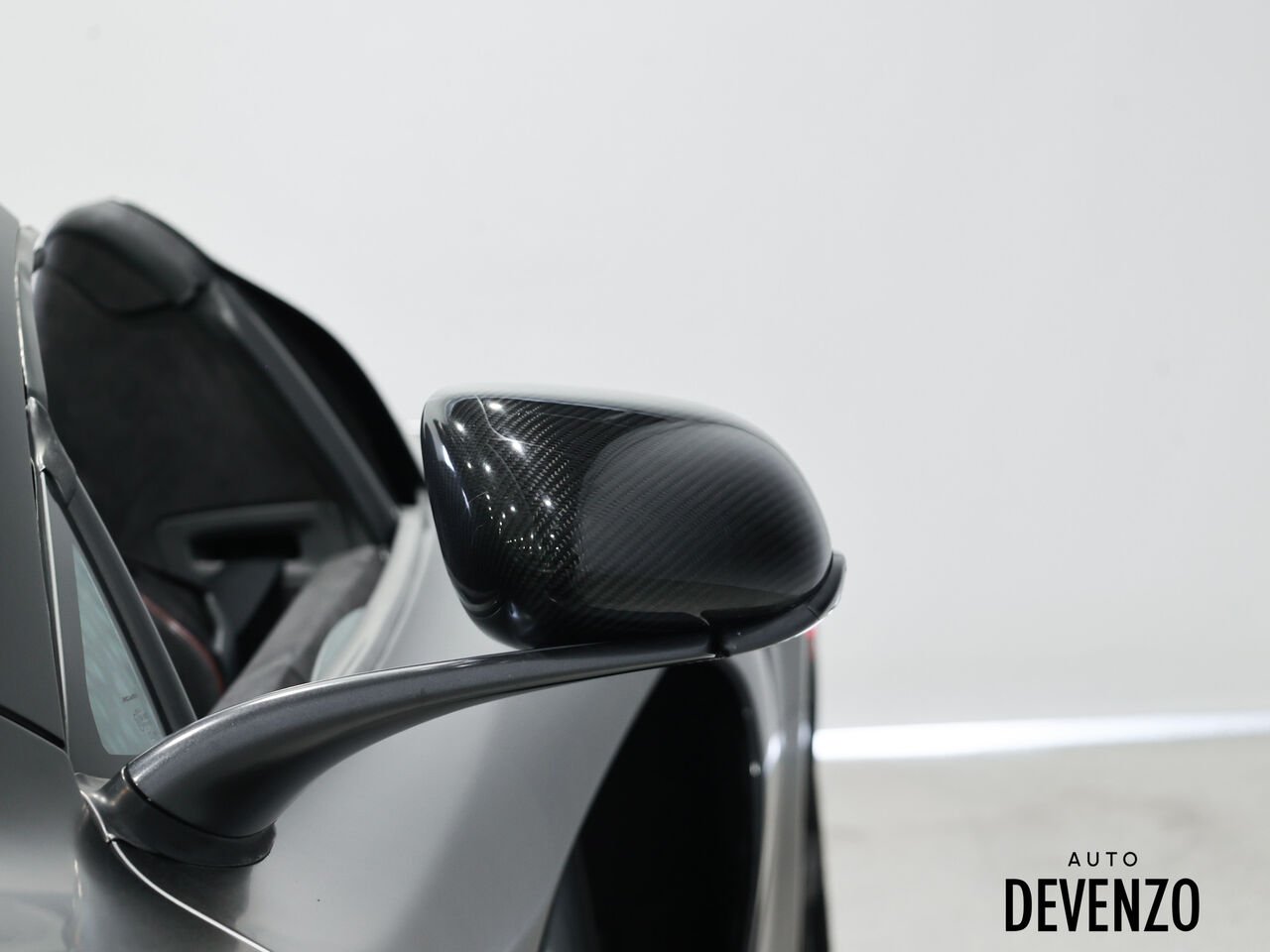 2016 McLaren 650s Spider 3.8L V8 Twin-Turbo Black Saint-Eustache - photo #9
