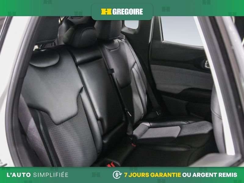 Jeep Compass 2025 Blanc Laval - photo #24