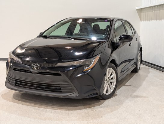 2024 Toyota Corolla LE Auto, Toit ouvrant, Volant chauffant, Carplay 