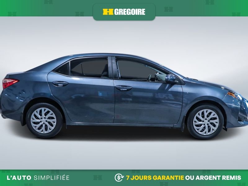 Toyota Corolla 2019 Bleu Laval - photo #10