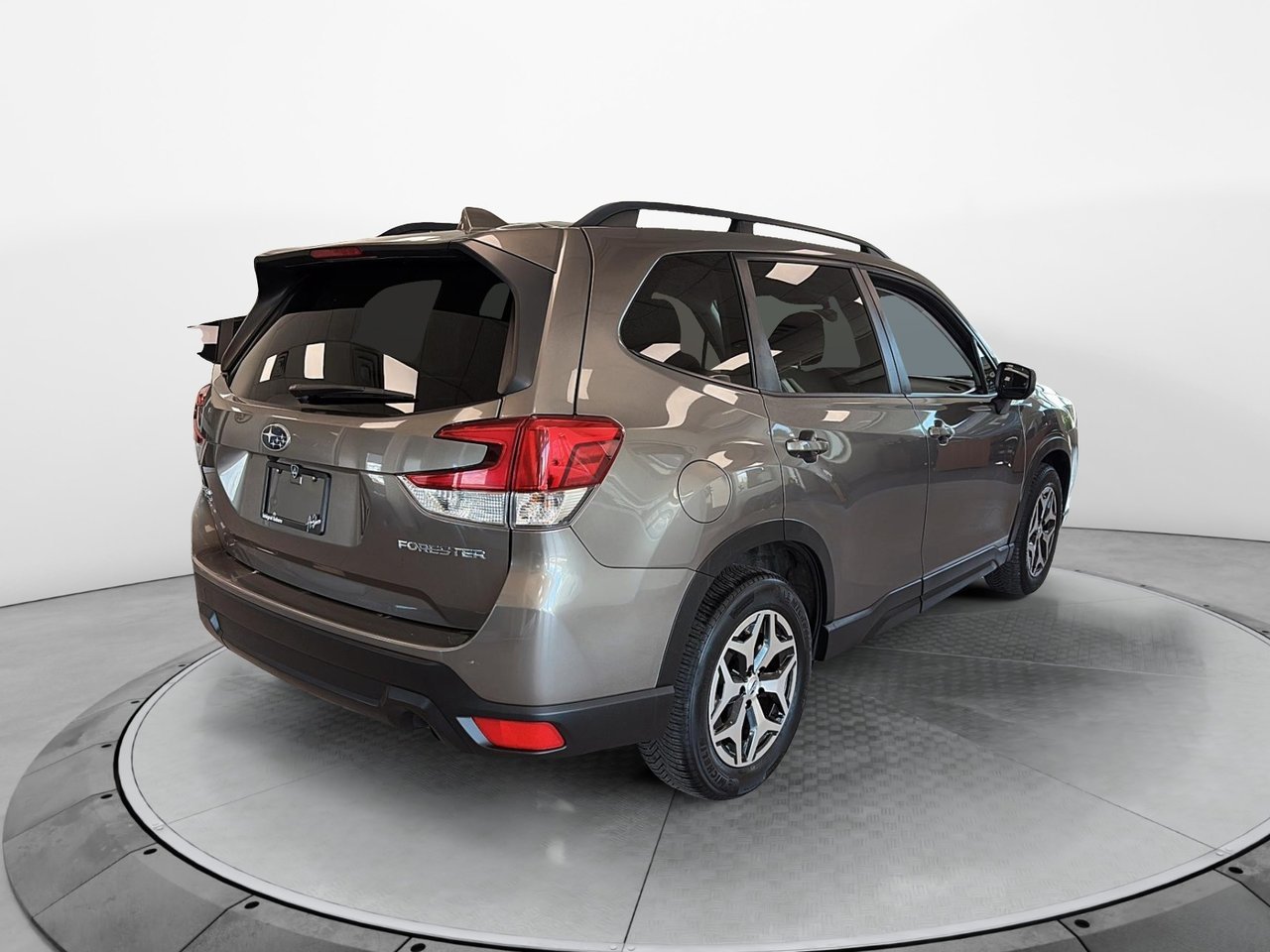 2019 Subaru Forester VIN JF2SKEDC5KH580937 Bronze Baie-Comeau - photo #4