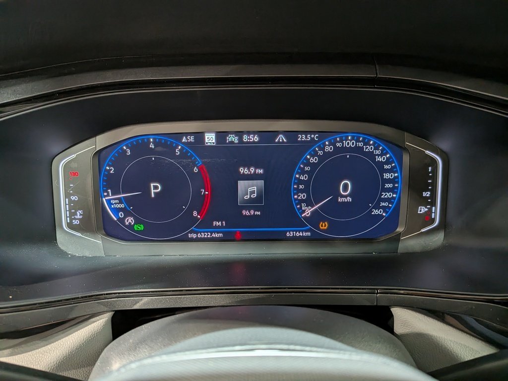 2022 Volkswagen Taos Highline 4MOTION White Val-David - photo #16