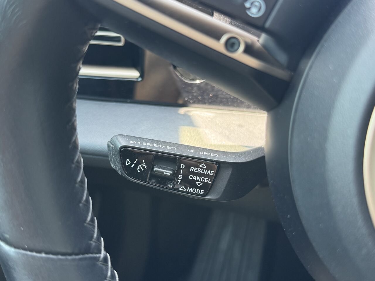 2020 Porsche Taycan 4S Blue Granby - photo #24