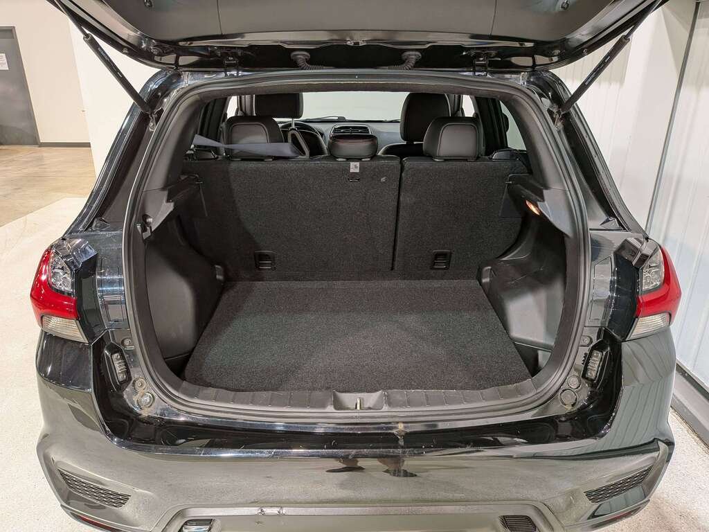 Mitsubishi RVR 2023 Noir Val-David - photo #8