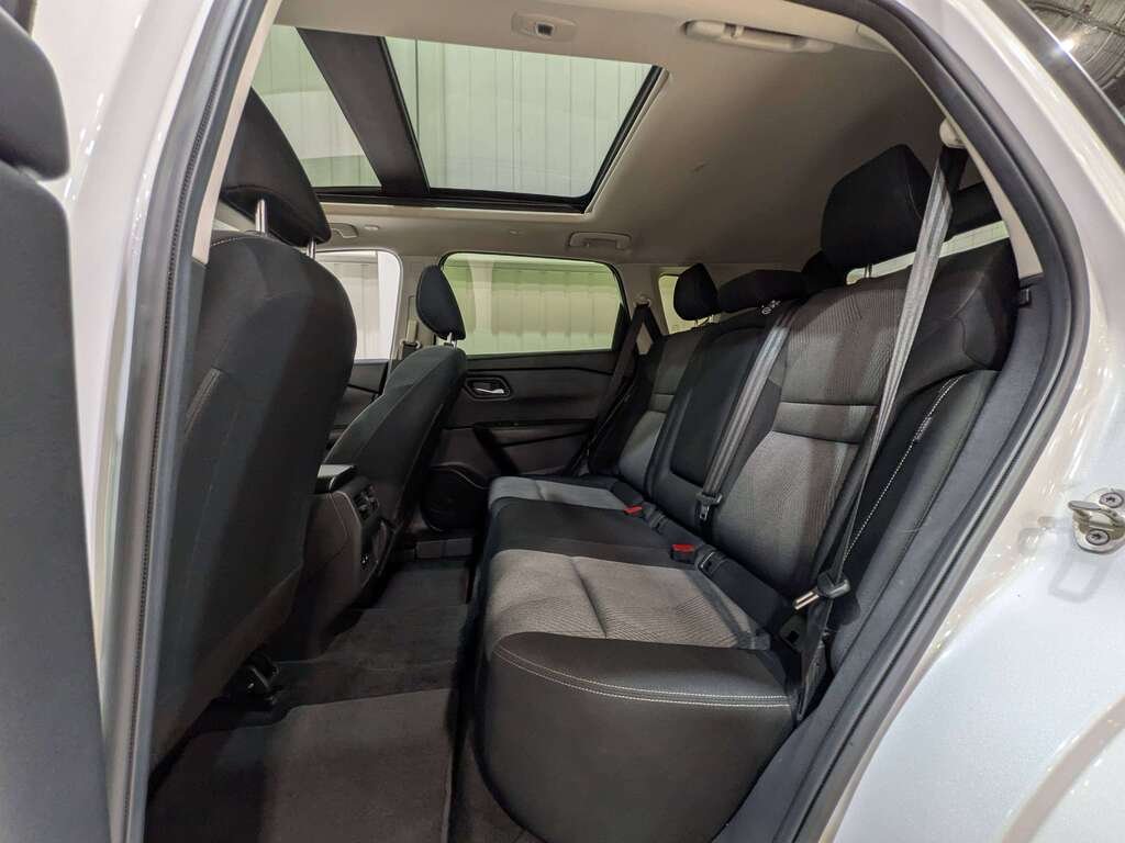 2024 Nissan Rogue AWD S White Val-David - photo #11