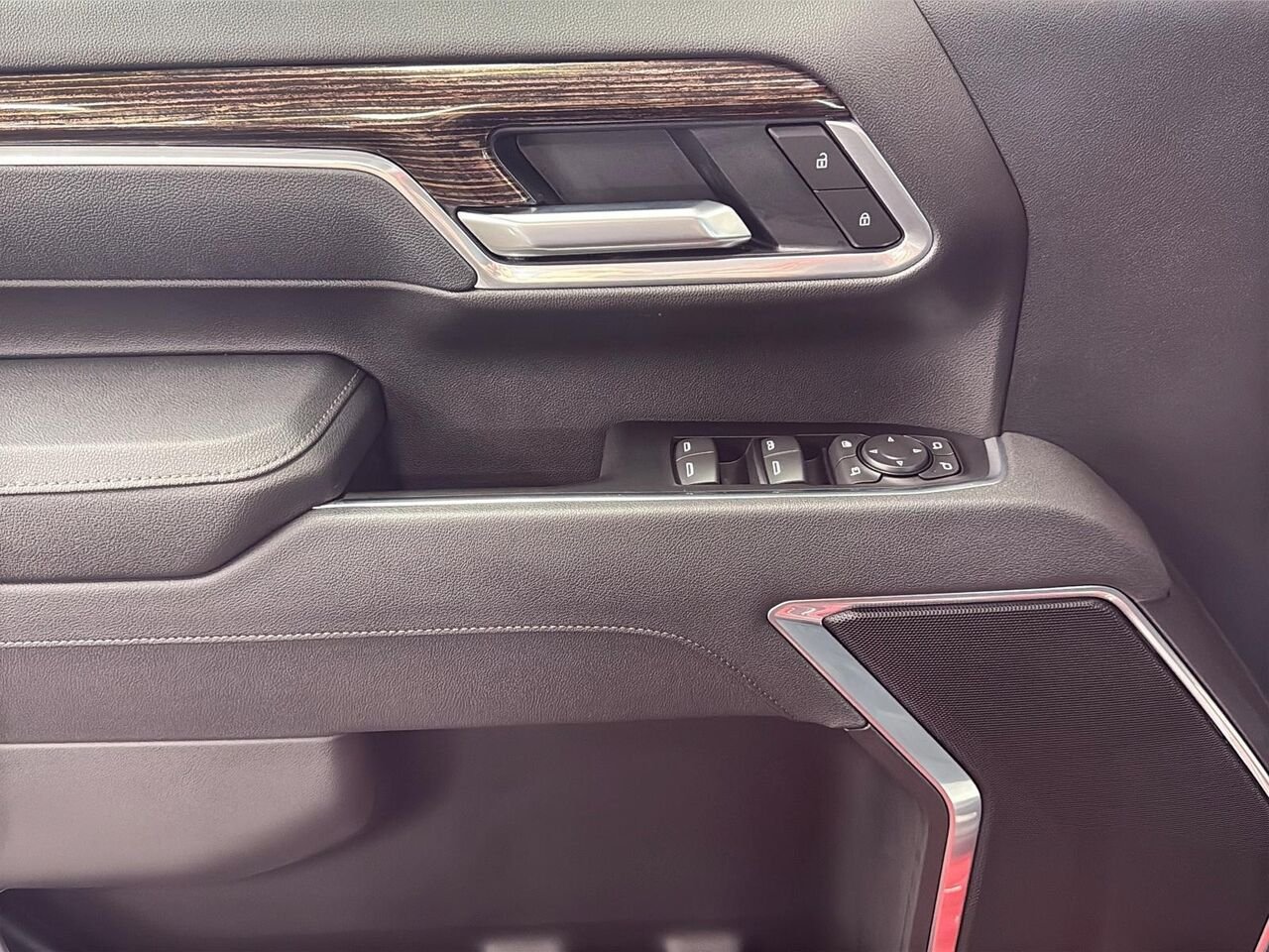 GMC Sierra 2500HD SLE cabine multiplace 4RM 172 po 2026 ROUGE CARDINAL Saint-Hyacinthe - photo #10