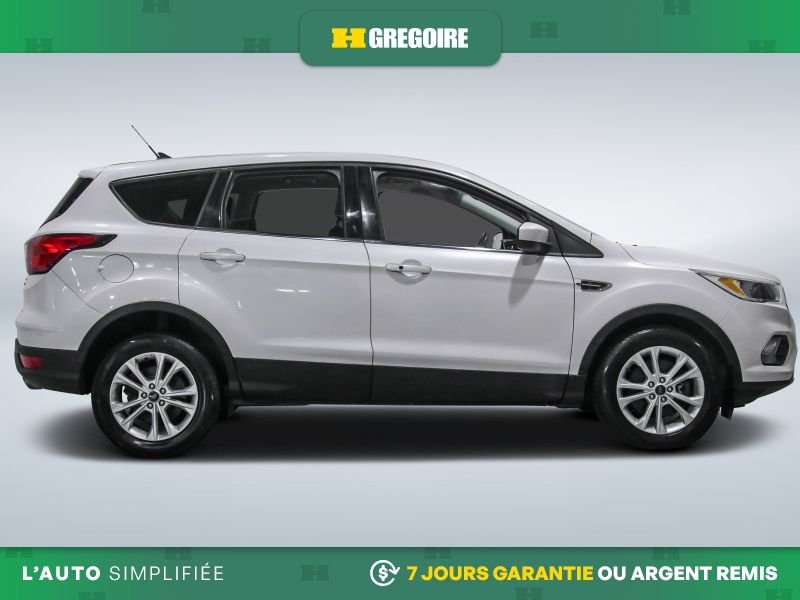Ford Escape 2019 Blanc Laval - photo #10