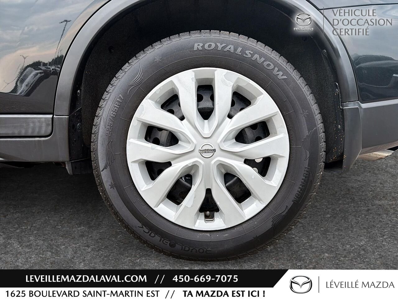 2018 Nissan Rogue S TA Black Laval - photo #8