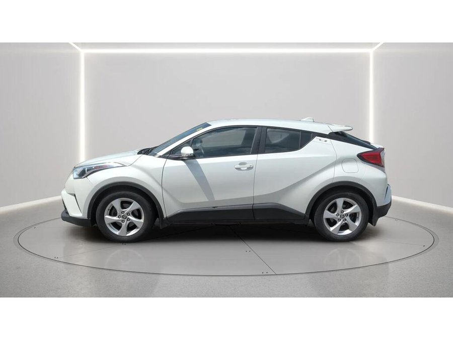 2018 Toyota C-HR 2018 White