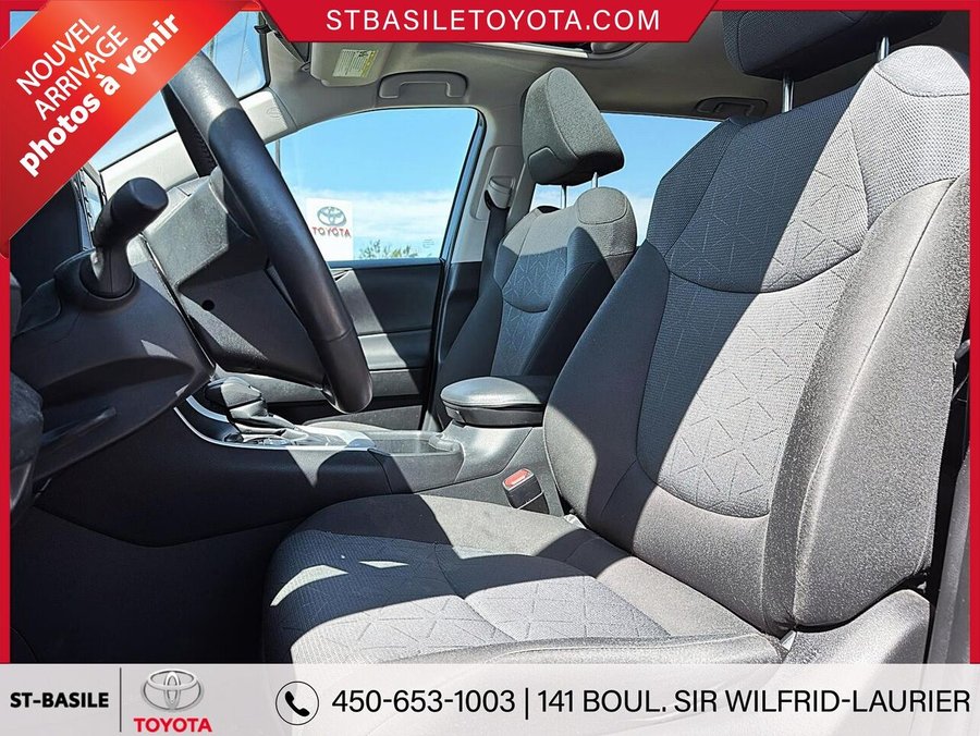 TOYOTA RAV4 2022 2022 Gris magnétique métallisé