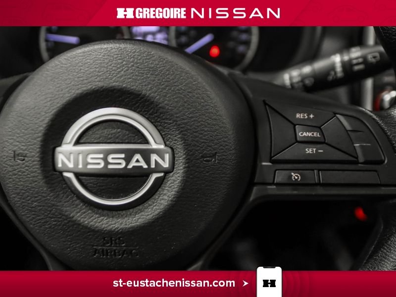2024 Nissan Kicks White Laval - photo #17