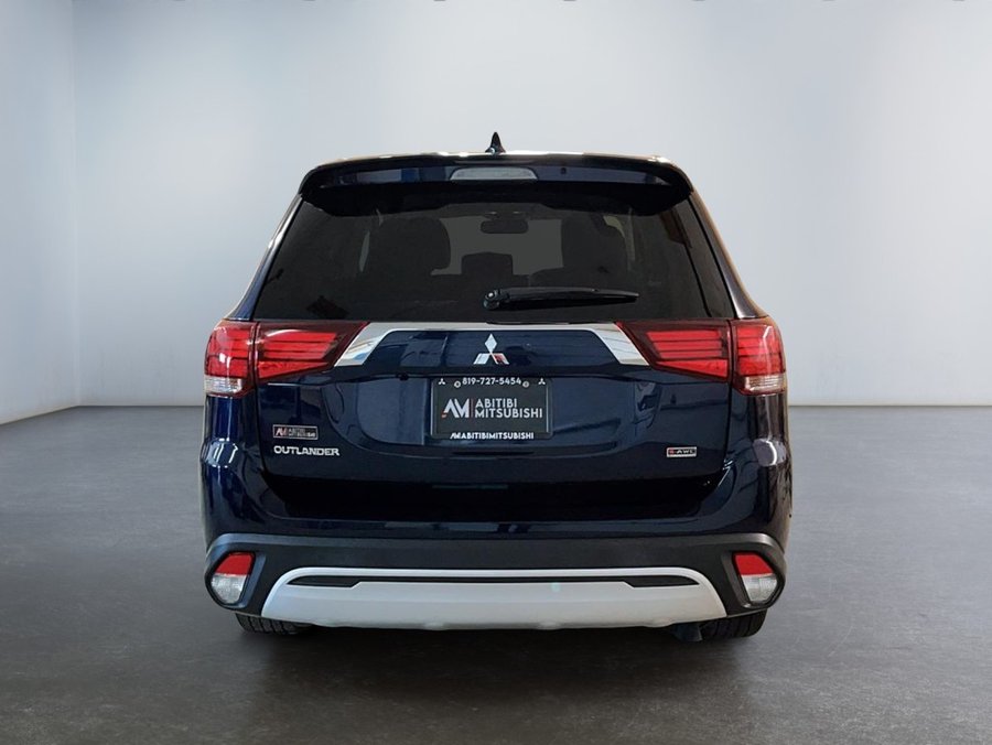 2020 Mitsubishi OUTLANDER S-AWC SE-L Blue