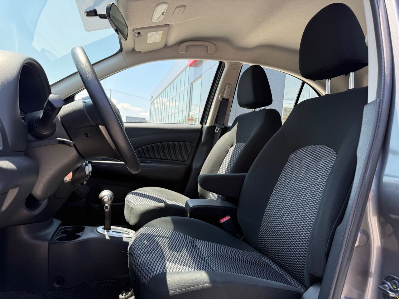2019 Nissan Micra SV BA Grey Châteauguay - photo #2