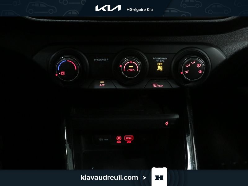 Kia Forte 2020 Blanc Laval - photo #21