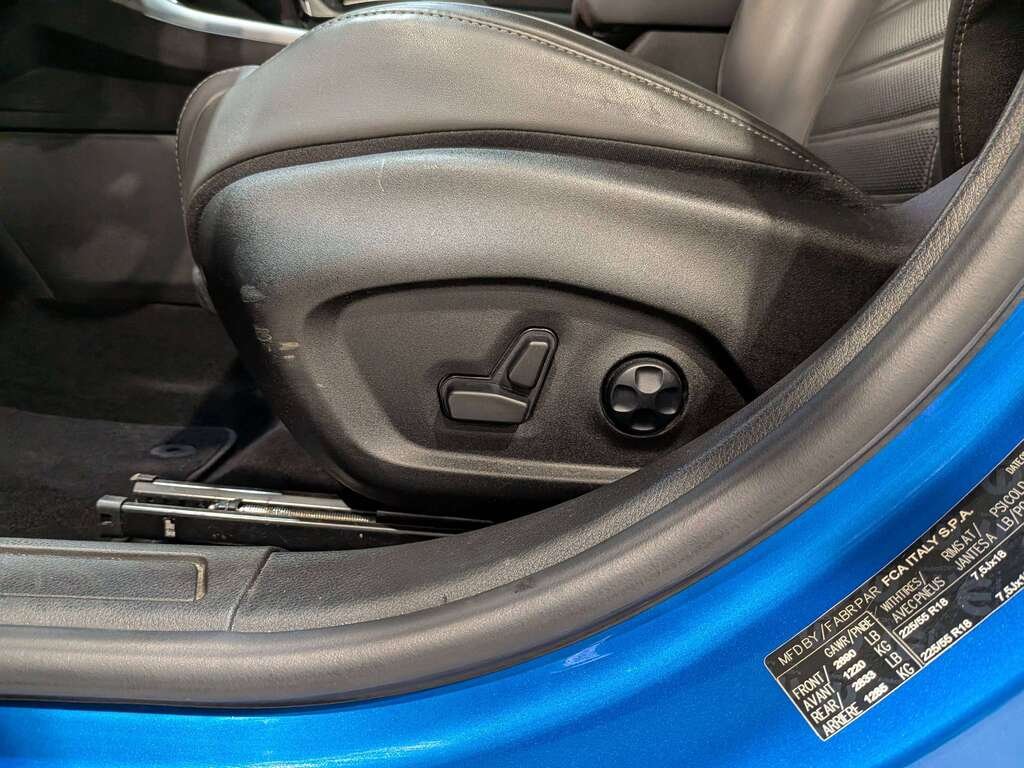 2024 Dodge Hornet R/T Plus PHEV EAWD *Ltd Avail* Blue Val-David - photo #37