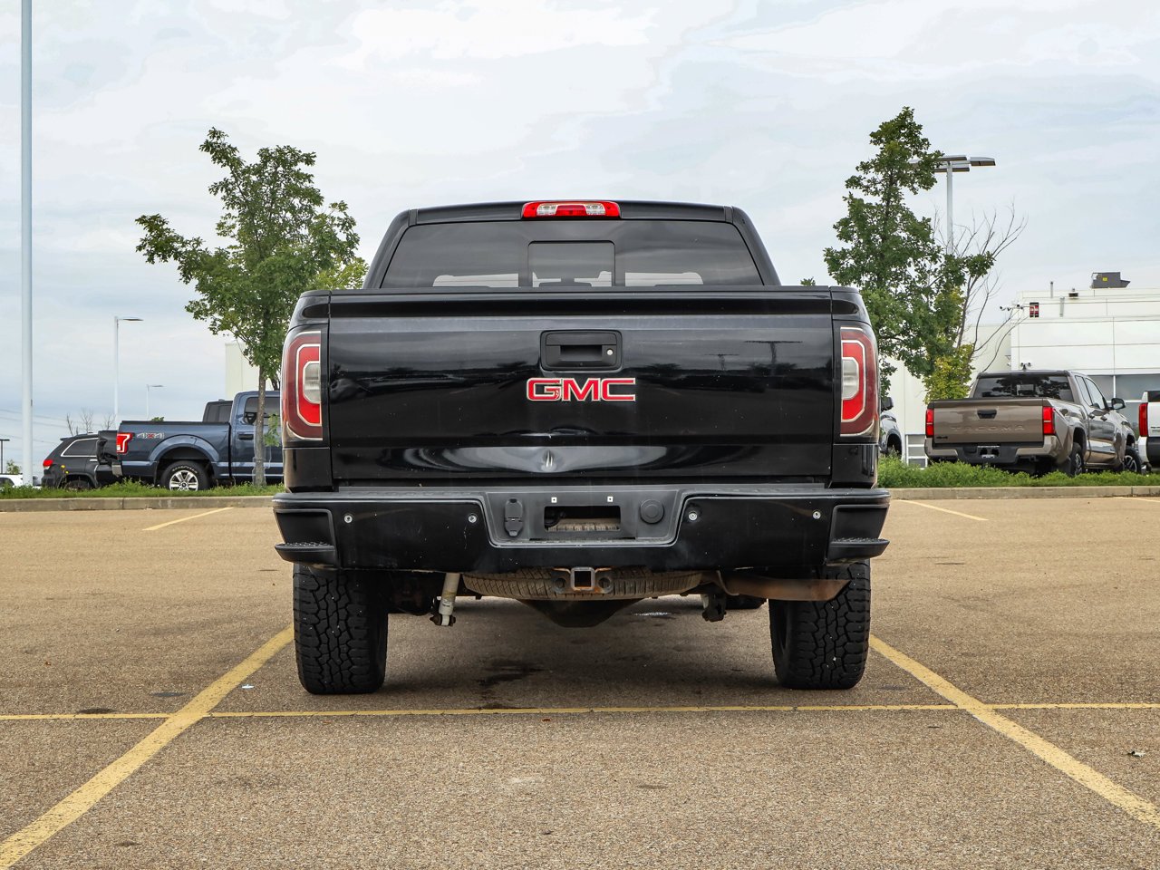 2016 GMC Sierra 1500 4WD Crew Cab 143.5 SLT Black Sherwood Park - photo #6