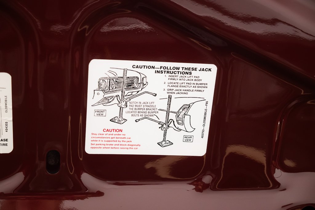 1969 Oldsmobile 442 Red Montreal - photo #27