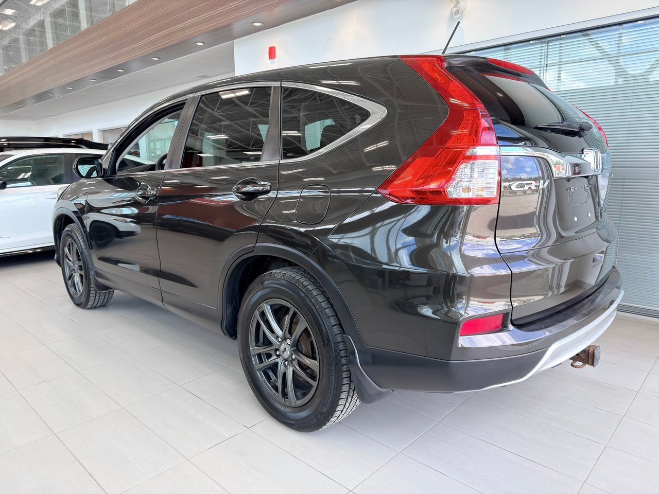 2016 Honda CR-V Black Notre-Dame-des-Prairies - photo #8