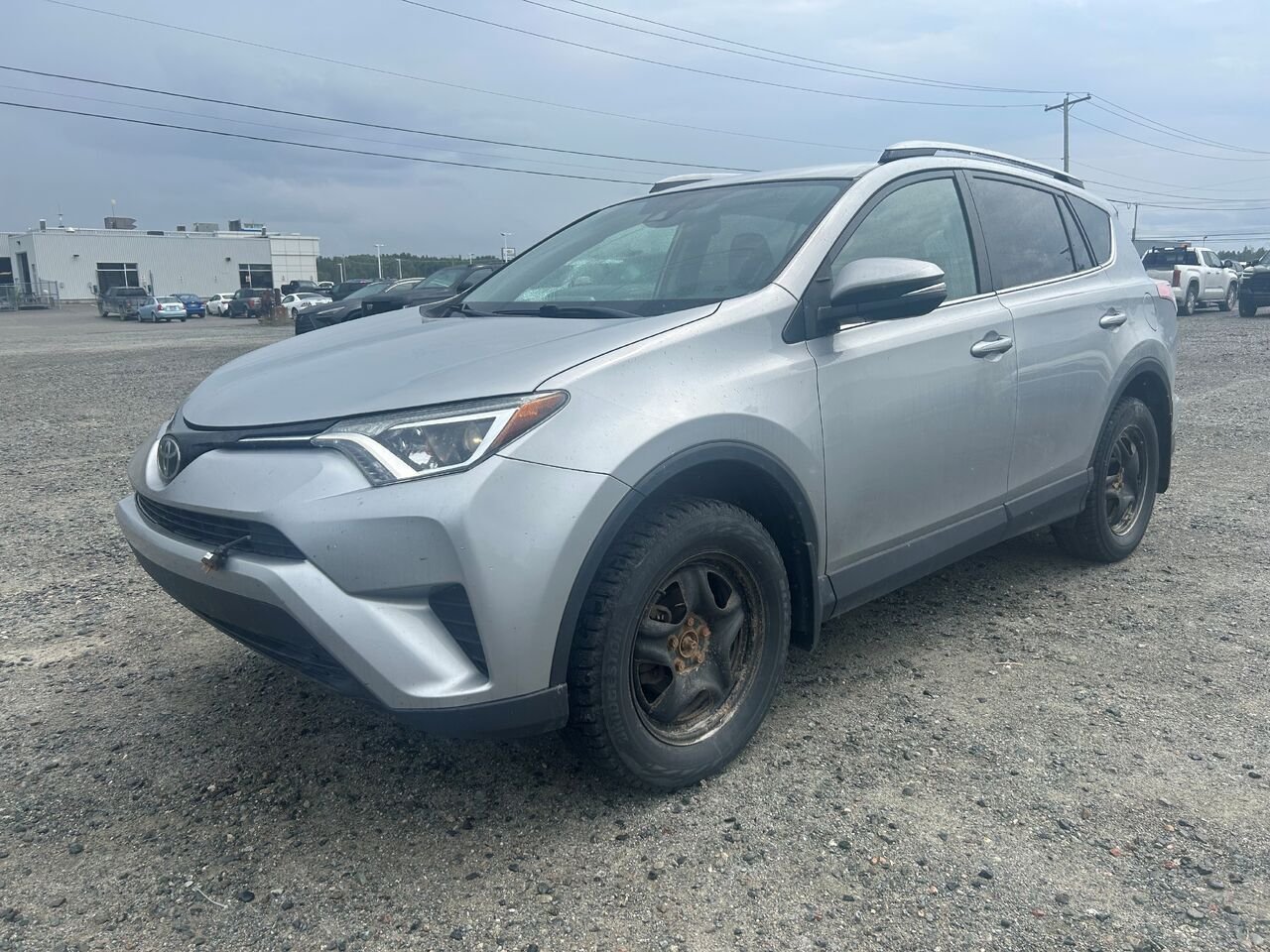 Toyota RAV4 LE TI 2018 Gris Val-d'Or - photo #0