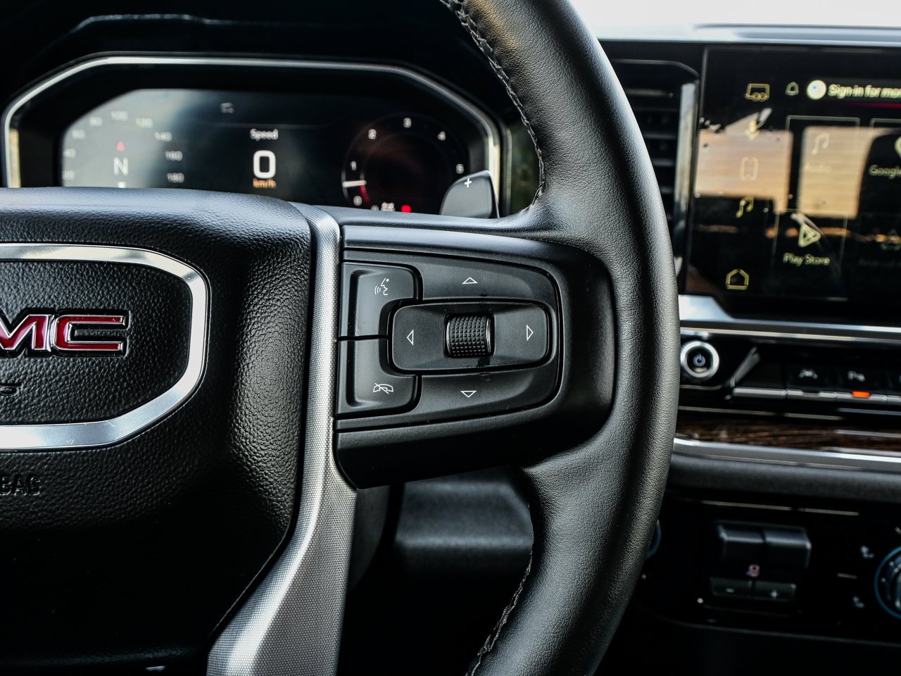 2025 GMC Sierra 1500 4WD Crew Cab 147 Elevation Black Sherwood Park - photo #24