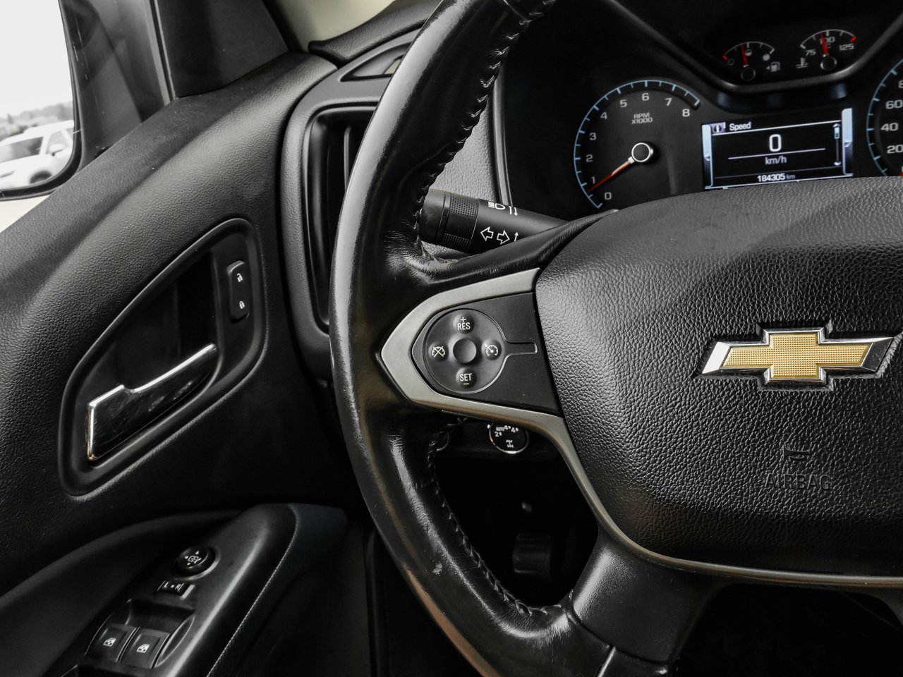 2018 Chevrolet Colorado 4WD Crew Cab 128.3 Z71 White Sherwood Park - photo #21
