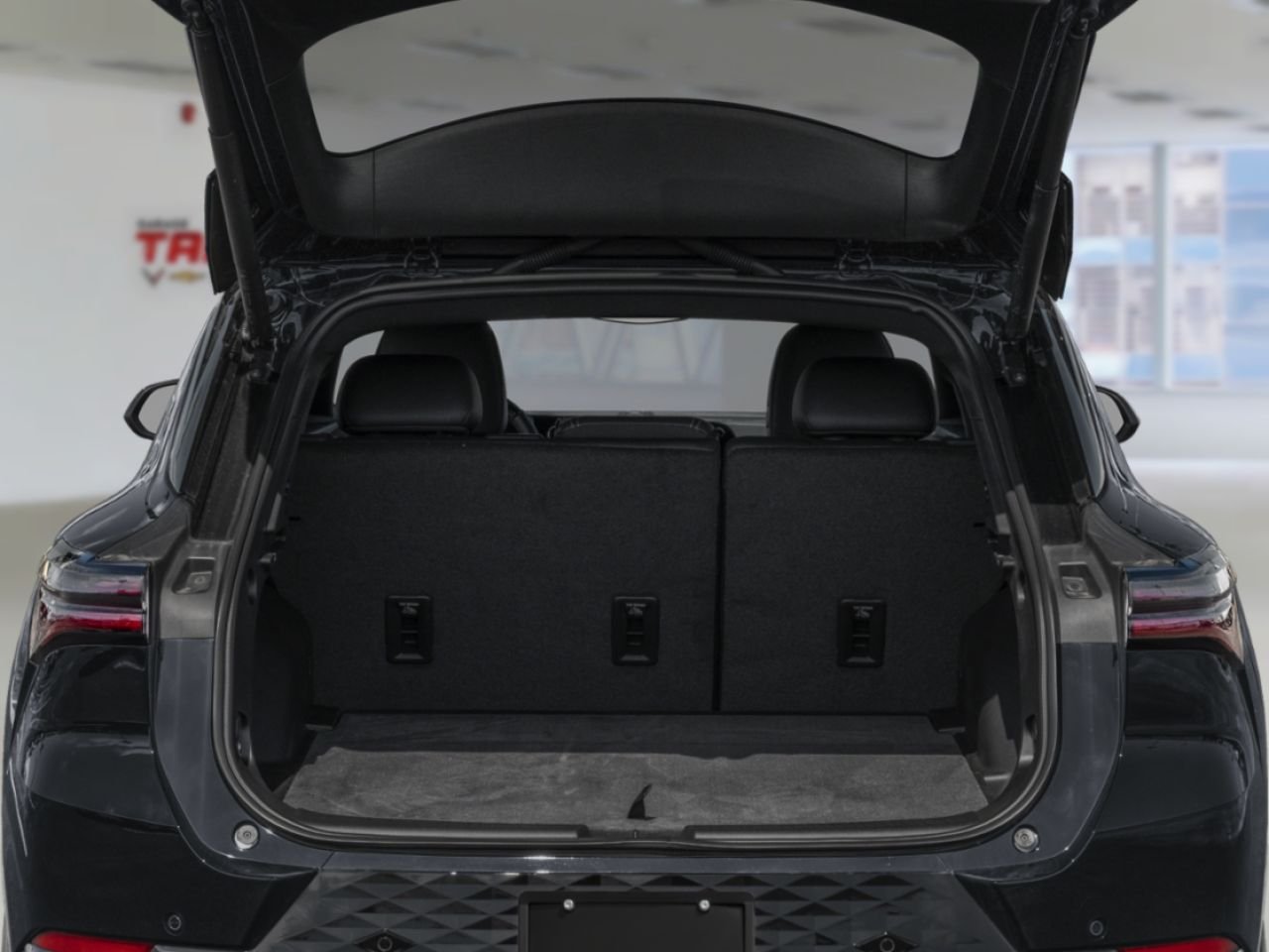 2025 CHEVROLET Equinox EV 4 portes RS Radiant Red Tintcoat Amos - photo #6