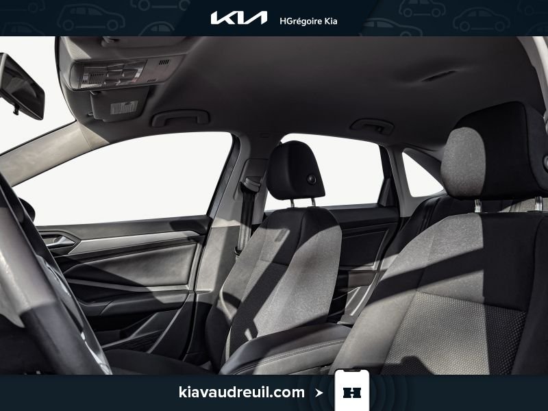 Volkswagen Jetta KF8009 | Comfortline 2019 Gris Laval - photo #21