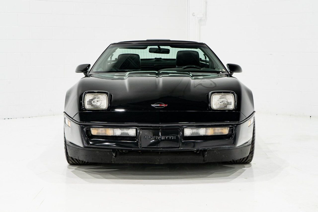 1990 Chevrolet Corvette ZR1 | PRIX EN USD Black Montreal - photo #3